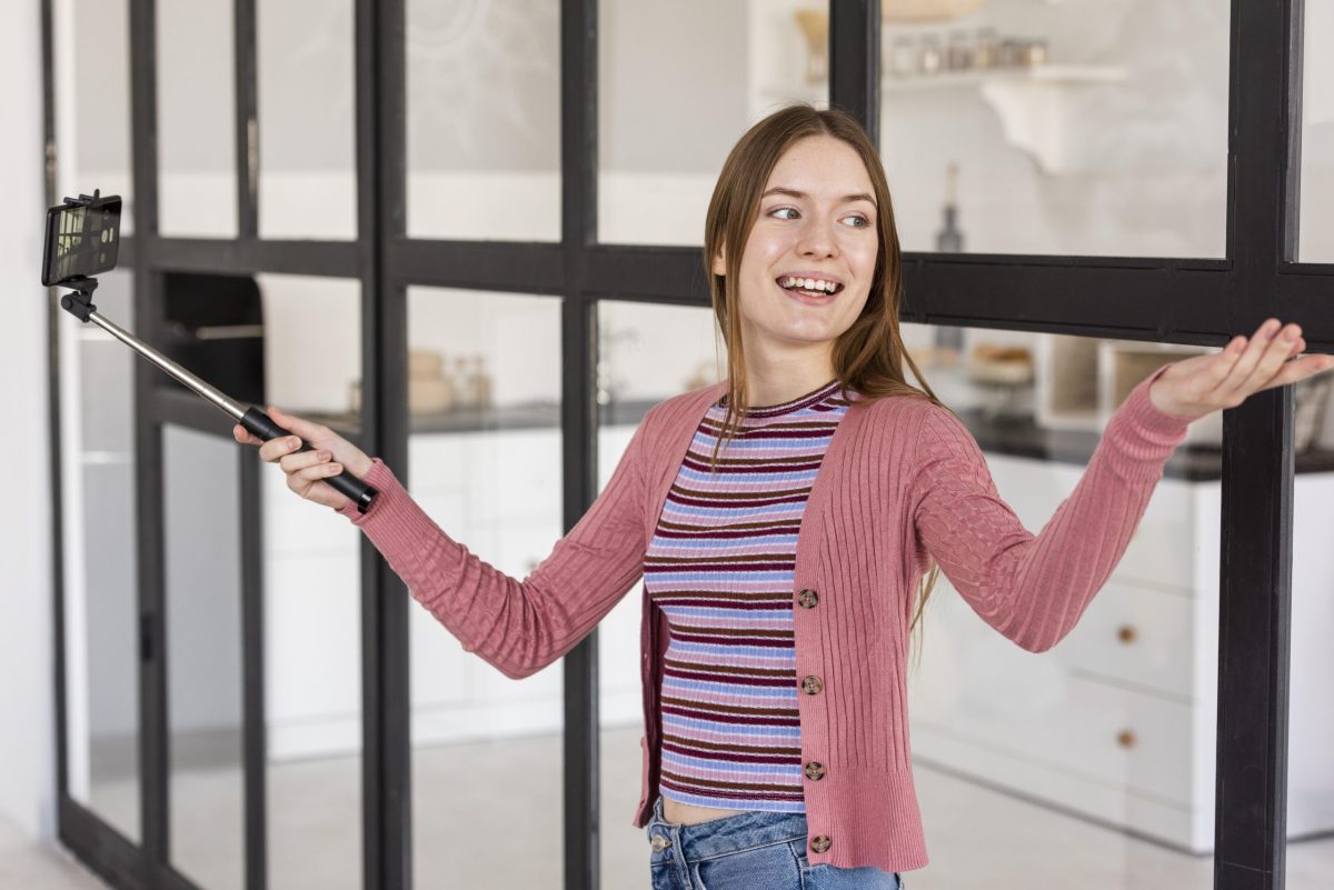 You are currently viewing The 7 Key Benefits of Aluminum Ceiling Tiles in Modern Interiors