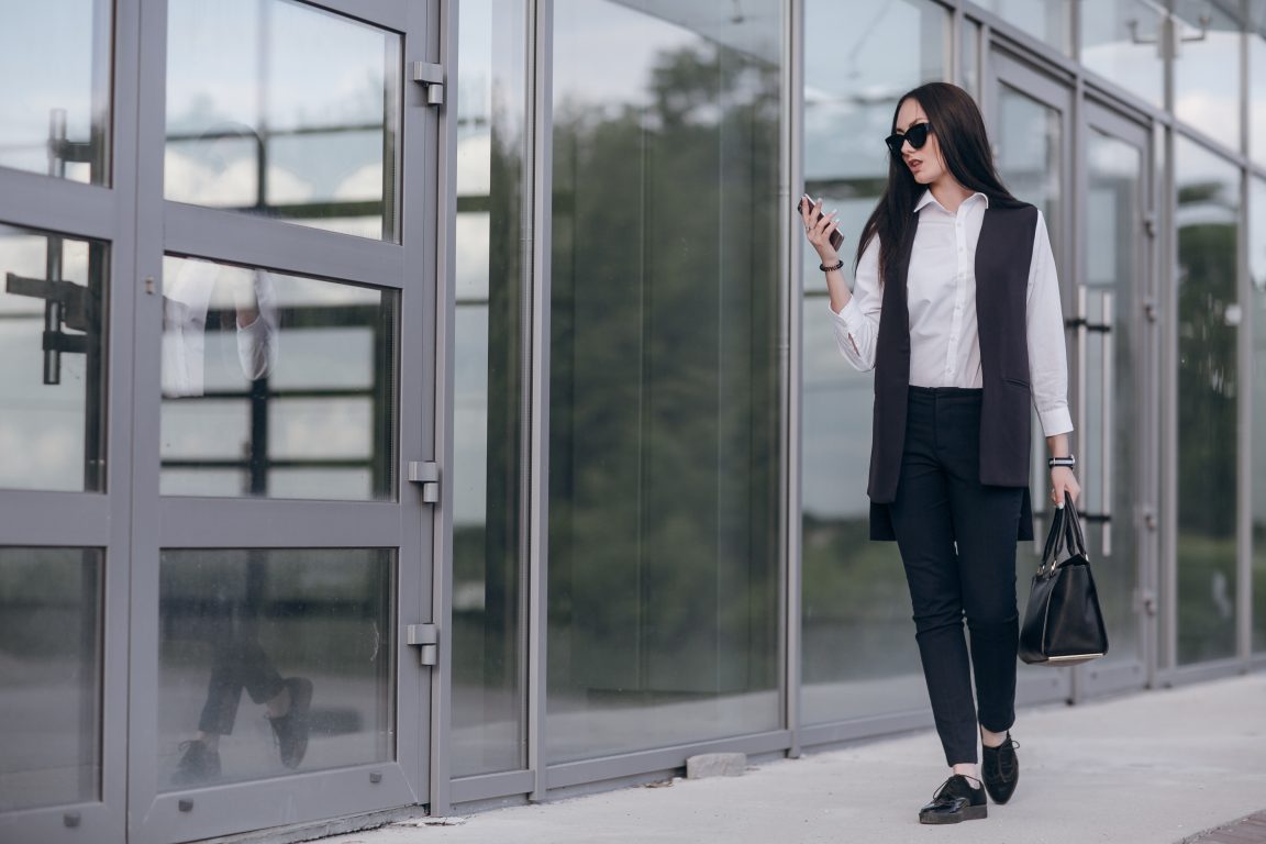 10 Key Benefits of Aluminum and Glass Doors for Modern Homes
