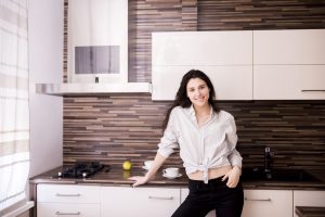 Read more about the article Top 7 Benefits of Aluminum Kitchen Cabinets